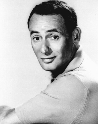 How tall is Joey Bishop?